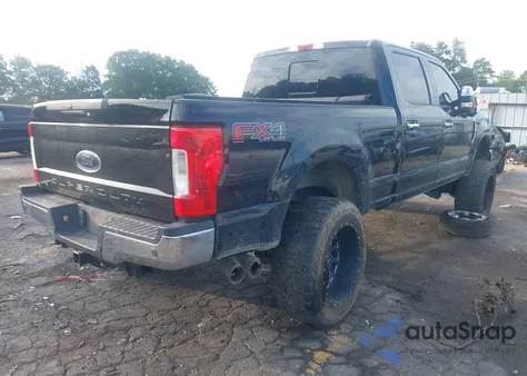 2017 Ford F250 Lariat z USA, uszkodzony, nr VIN 1FT7W2BT1HED89987